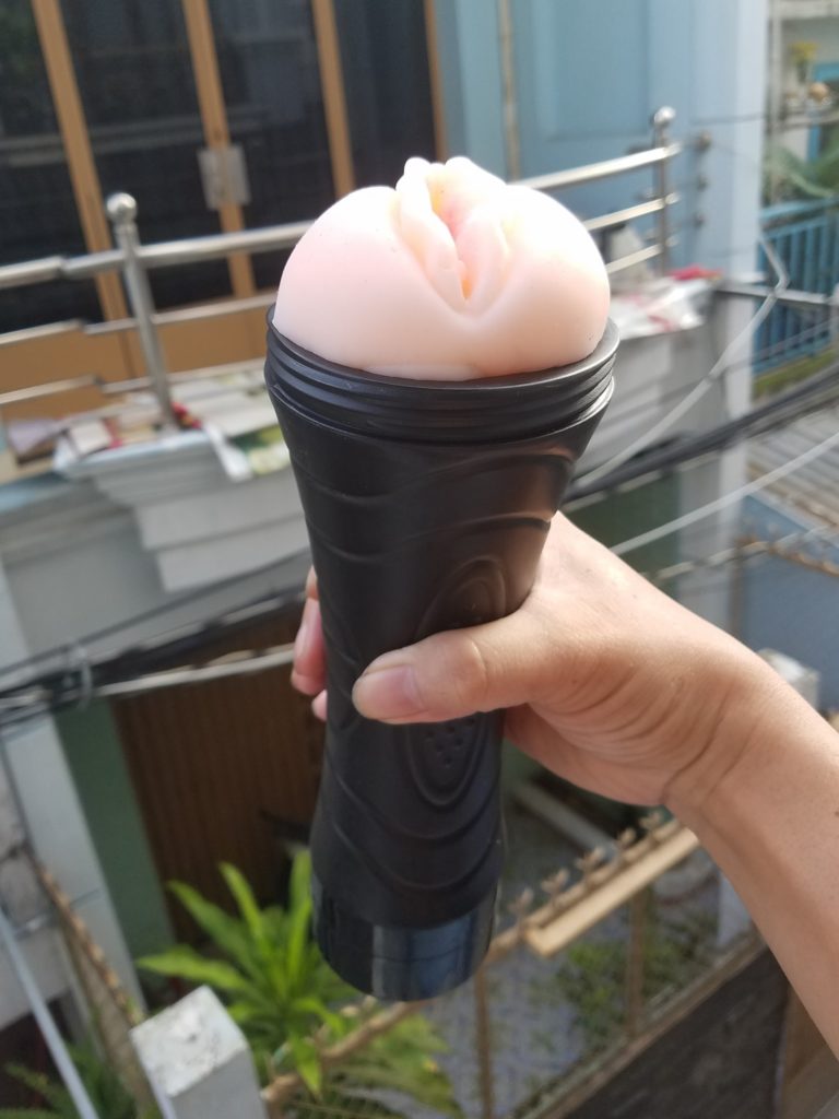 CÓC THỦ DÂM ĐÈN PIN CÓ RUNG